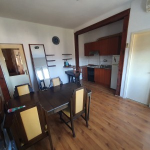 Prodajem Dvosoban stan u centru Drniša 58.19m2