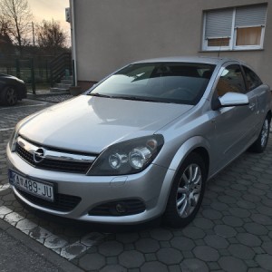 Opel Astra H GTC 1.7cdti
