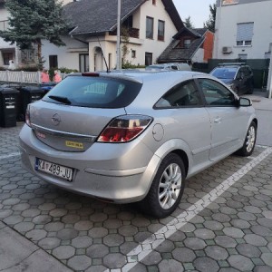 Opel Astra H GTC 1.7cdti
