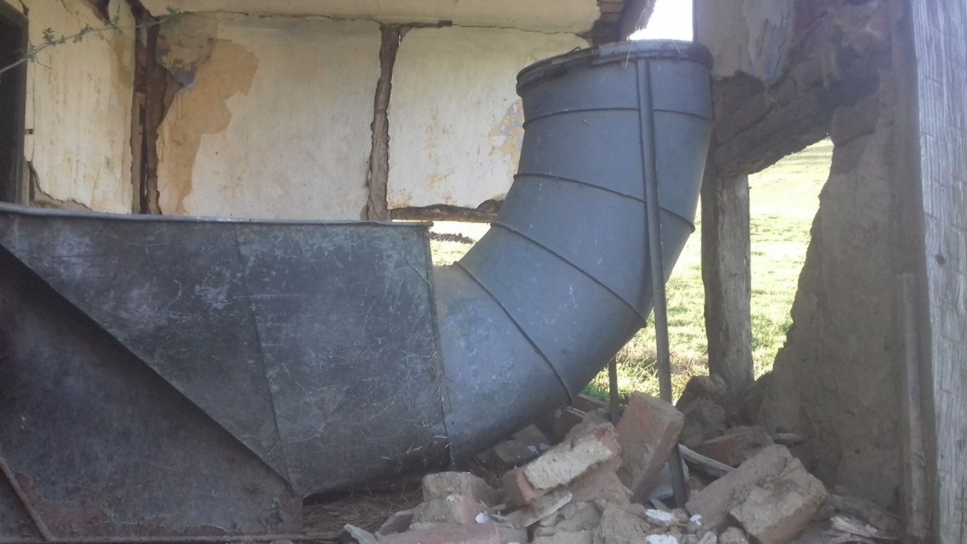 Puhalnik Tajfun