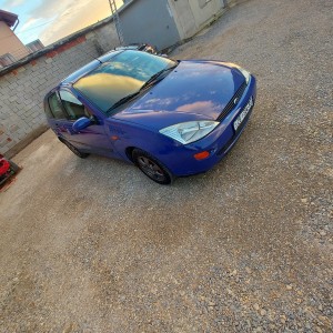 Ford Focus 1.4 16v 74Ks registriran do 18.02.2023