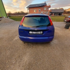 Ford Focus 1.4 16v 74Ks registriran do 18.02.2023
