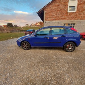 Ford Focus 1.4 16v 74Ks registriran do 18.02.2023