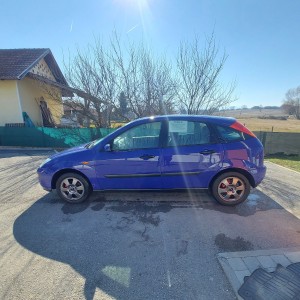 Ford Focus 1.4 16v 74Ks registriran do 18.02.2023