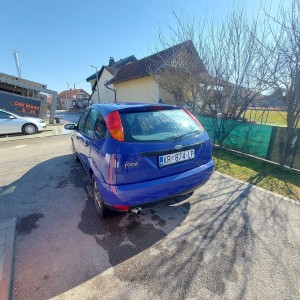 Ford Focus 1.4 16v 74Ks registriran do 18.02.2023