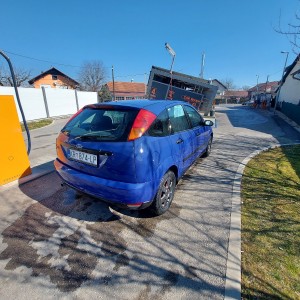 Ford Focus 1.4 16v 74Ks registriran do 18.02.2023