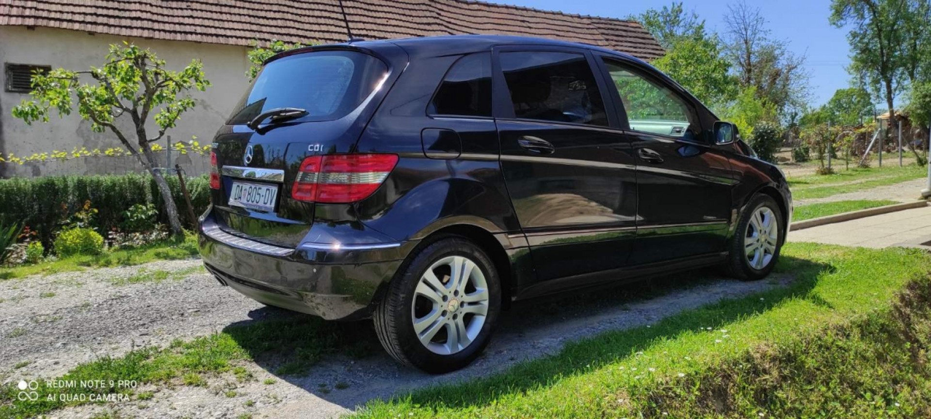 Mercedes B klasa 180D, 2009. god.  299 000km *Cijena nije fiksna*