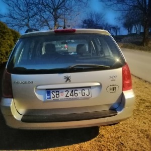 Automobil prodaja