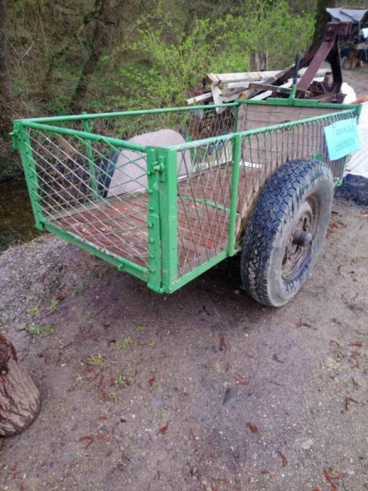 Prikolica za frezu-traktor