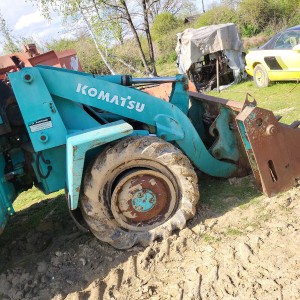 Komatsu dijelovi