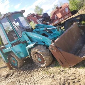 Komatsu dijelovi