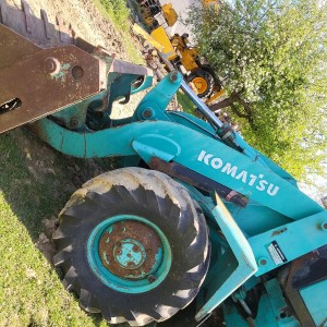 Komatsu dijelovi