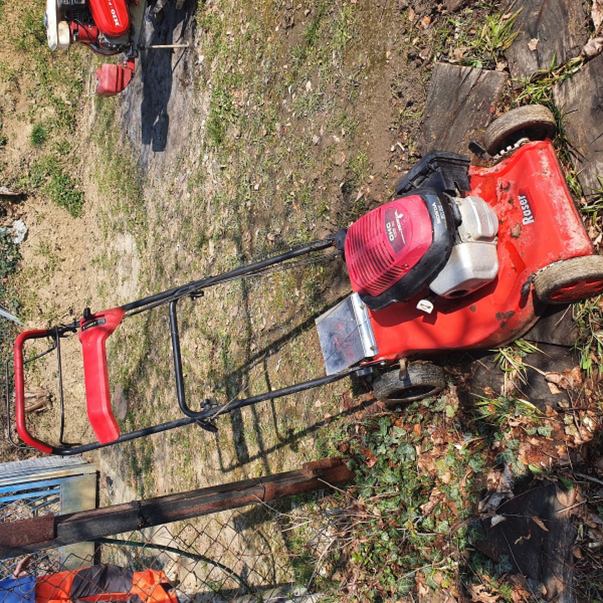 Samohodna kosilica Honda 135