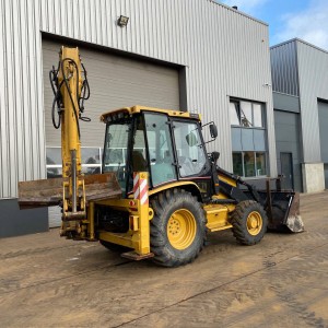 Kombinirka Caterpillar 428 D, 2004 Godina