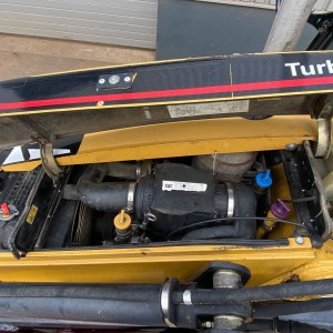 Kombinirka Caterpillar 428 D, 2004 Godina