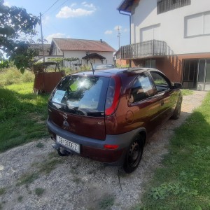 Opel corsa 1,2 plin