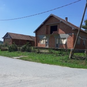 Obiteljska kuca