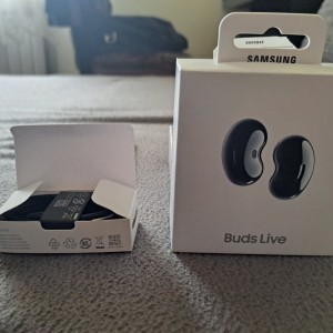Samsung Buds live