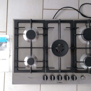 Plinska ugradbena ploča Bosch PCR7A5M90