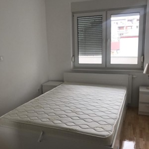 Iznajmljujem 2-sobni stan u centru Osijeka