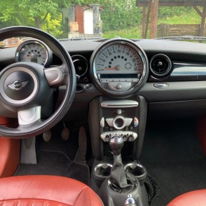 Mini Cooper 1.6 *NOVI LANAC* **KOŽNA SJEDALA**