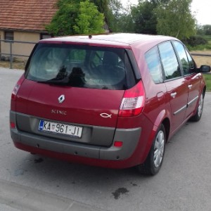 Grand scenic 7 sjedala....koza..registriran godinu dana