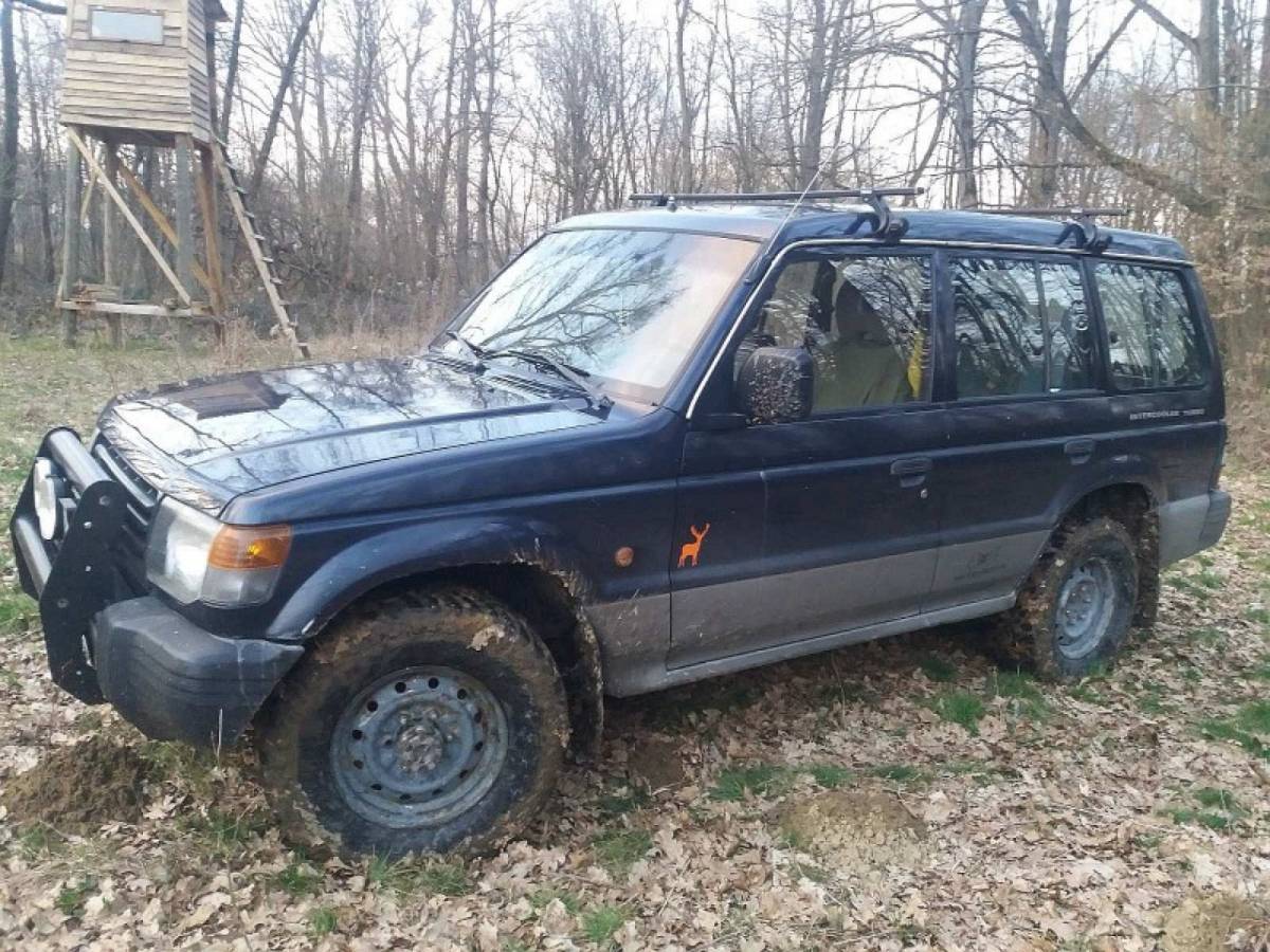 Mitsubishi Pajero 2. 5 TD