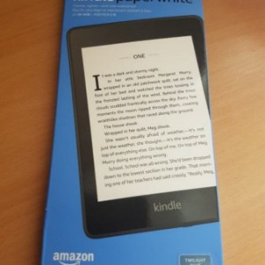 Kindle Paperwhite 2018 e-čitač (e-reader) bez reklama