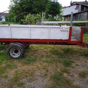 Prikolica za traktor