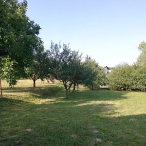 Prodaja dvije kuće u Našicama