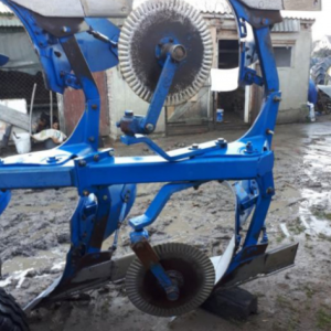 Plug Olt Fenix, sa pluga 3+1 prodajem 4tu brazdu(malo korištena)