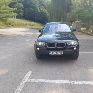 BMW &#xD7;3