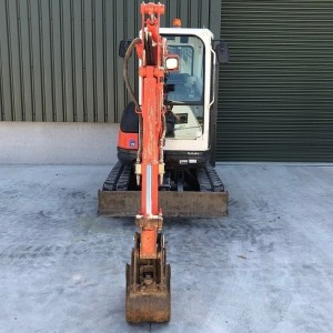 Mini bager kubota u25