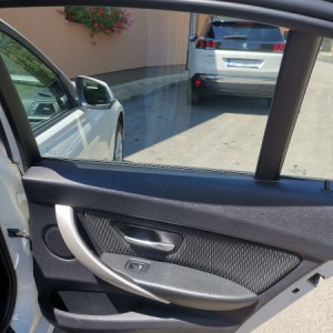 Prodajem auto zbog odlaska u inozemstvo