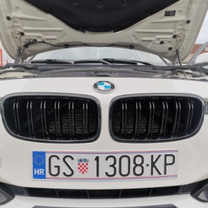 Prodajem auto zbog odlaska u inozemstvo