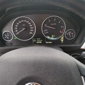 Prodajem auto zbog odlaska u inozemstvo