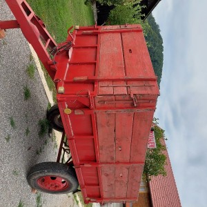 PRODAJEM, SAMOGRADNJA