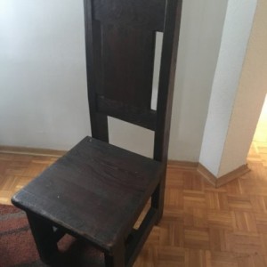 Rustikalni stol i stolice