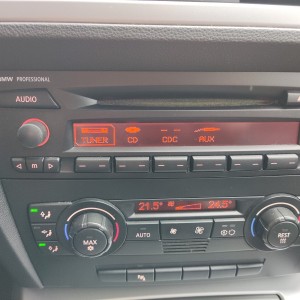 Na prodaju,sve u opisu.Bmw 3 touring 320d 120kw 275xxx km
