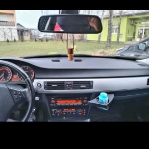 Na prodaju,sve u opisu.Bmw 3 touring 320d 120kw 275xxx km
