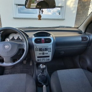 Opel corsa 1.3 cdti 2006