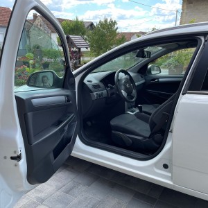 Opel astra 1,7 cdti eco