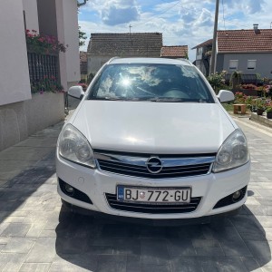 Opel astra 1,7 cdti eco