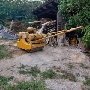 Ručni valjak Bomag