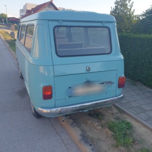 Zastava kombi850