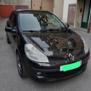 Prodajem Renault Clio 1,2 16V; REG-06/23; NOVE LJETNE GUME; klima