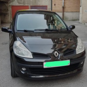 Prodajem Renault Clio 1,2 16V; REG-06/23; NOVE LJETNE GUME; klima