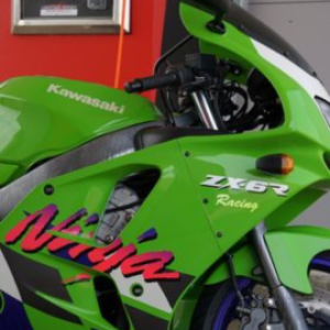 Kawasaki ZX6R