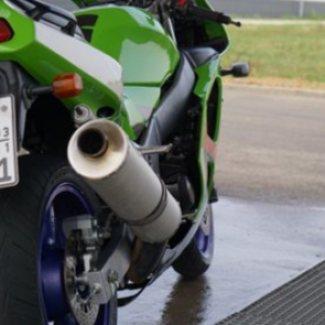 Kawasaki ZX6R