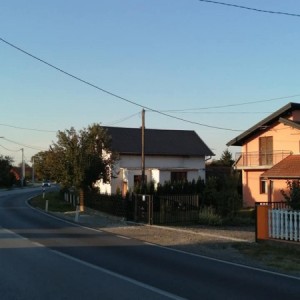 Prodaje se stara obiteljska kuca